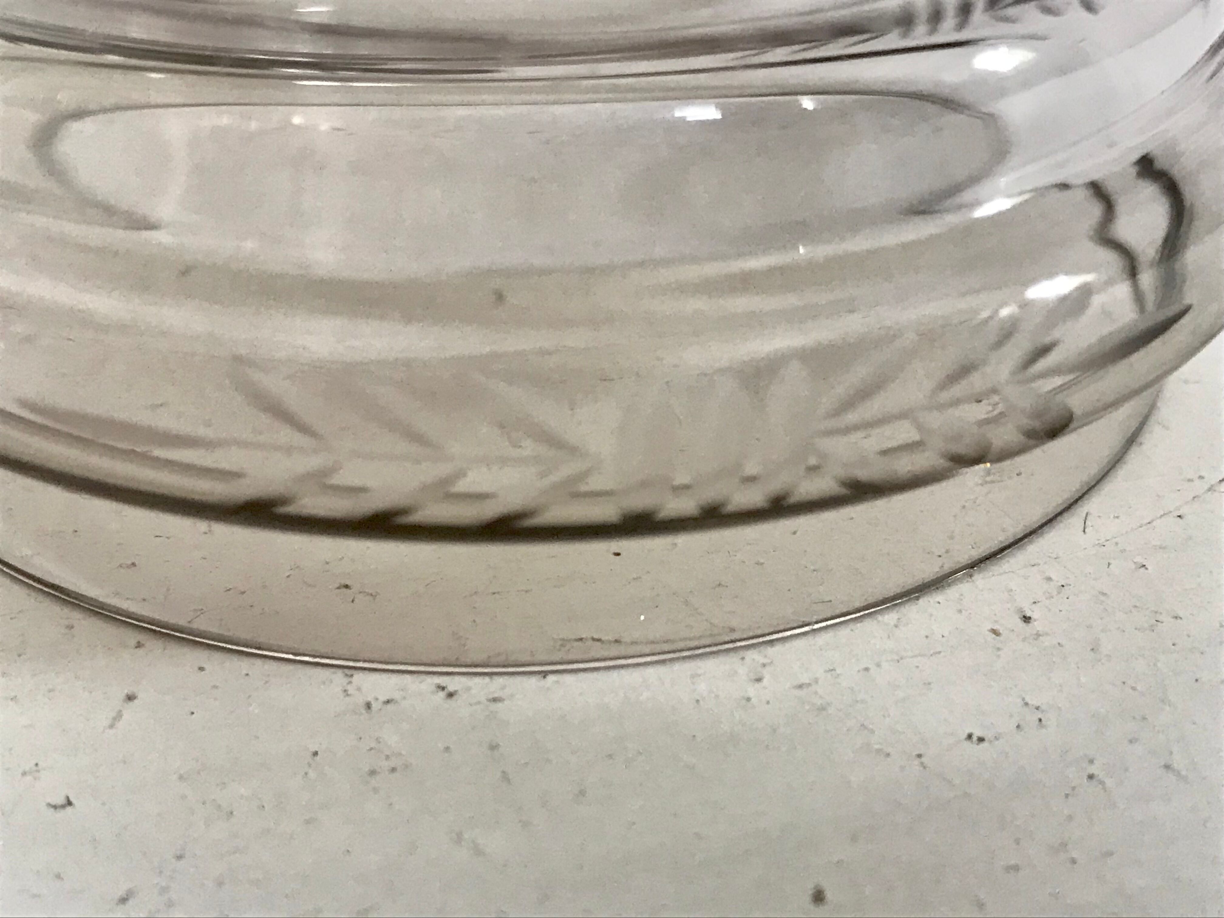 Champagne cups of smoked glass