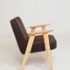 Fauteuil rétro en tissu en laine cacao, bois de hêtre naturel