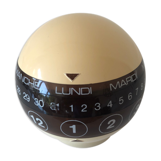 Perpetual calendar Porphyry