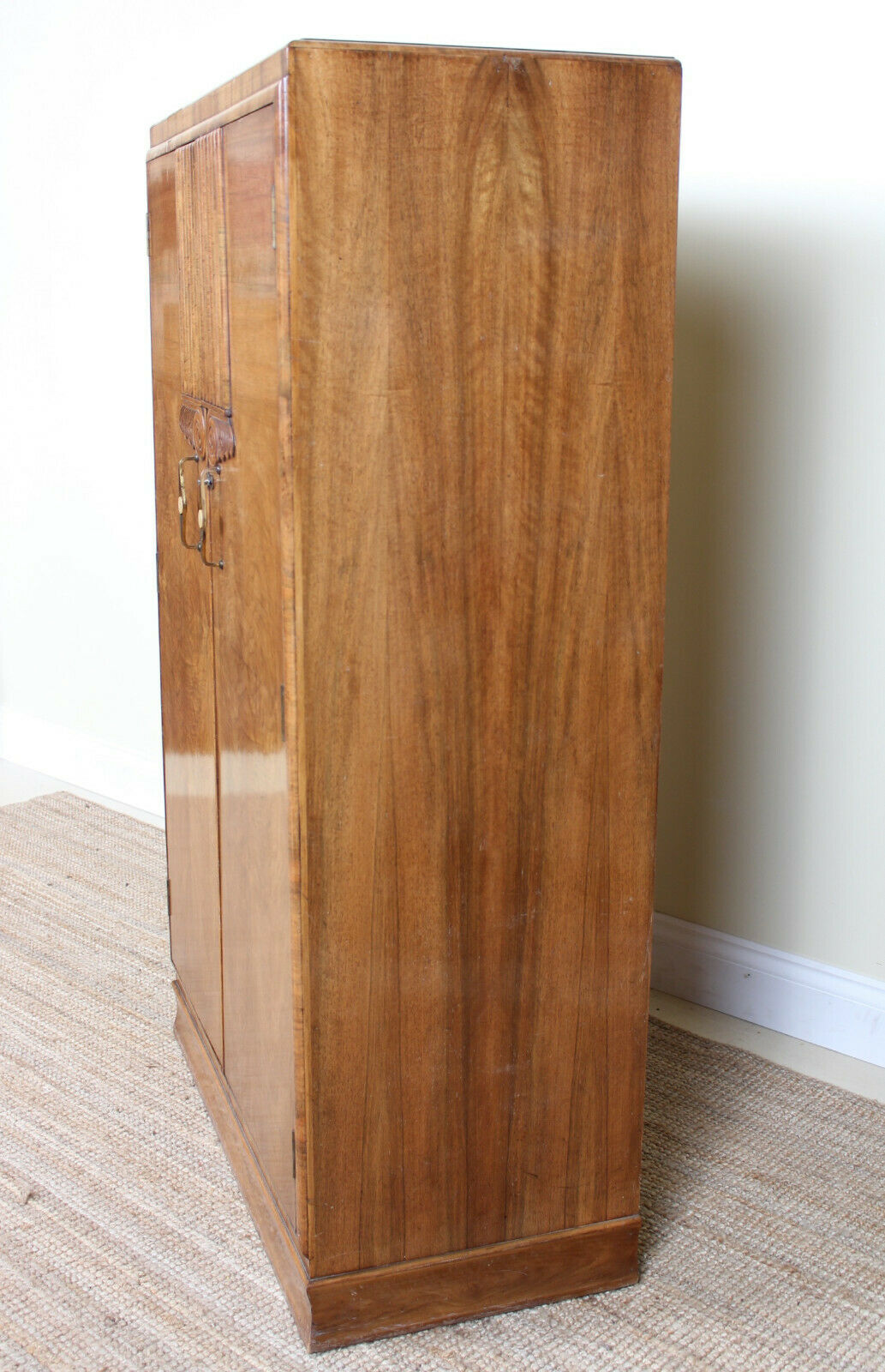 Wardrobe compactum Walnut art deco period