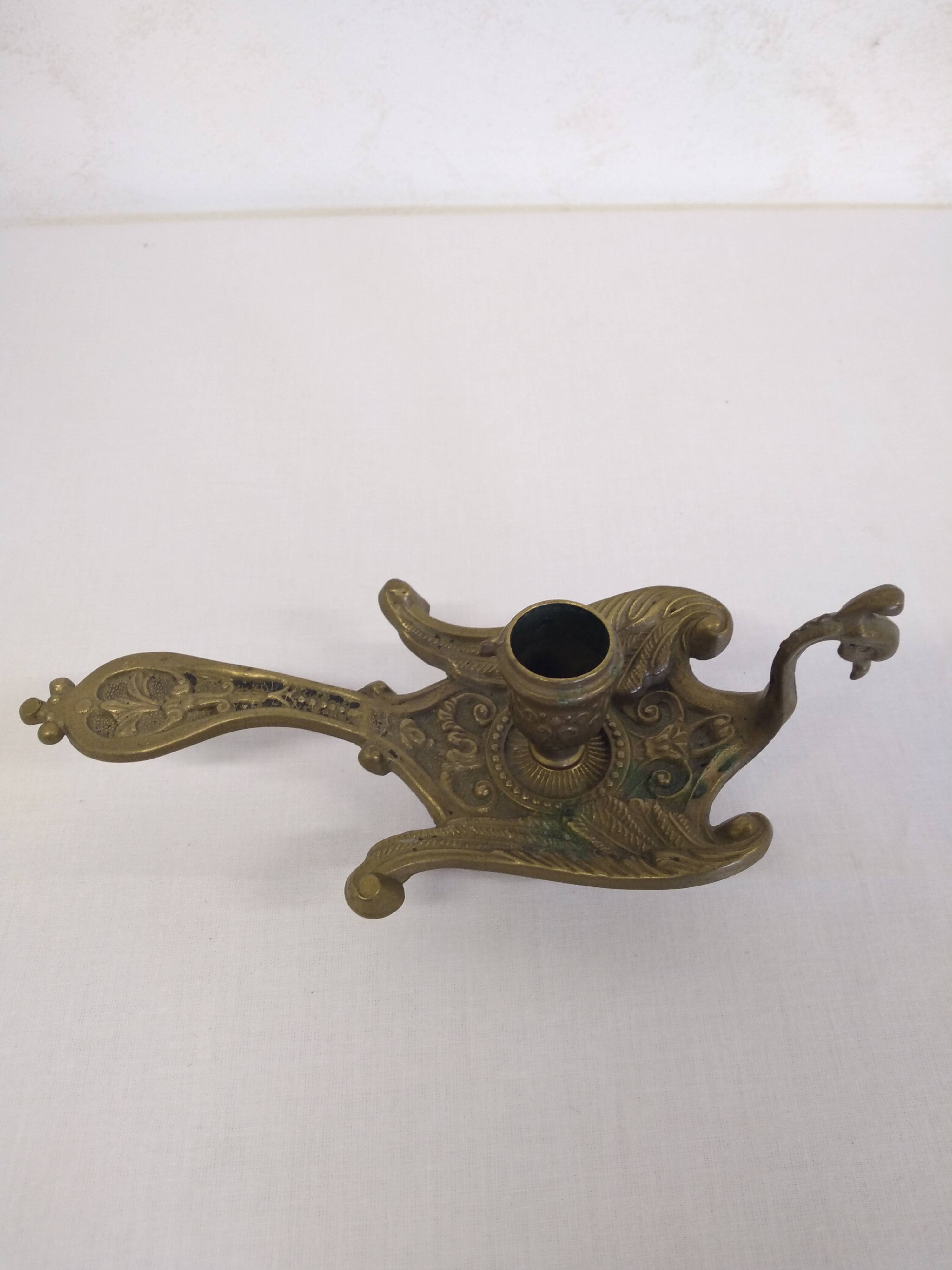 Bronze cellar rat swan/old candle holder