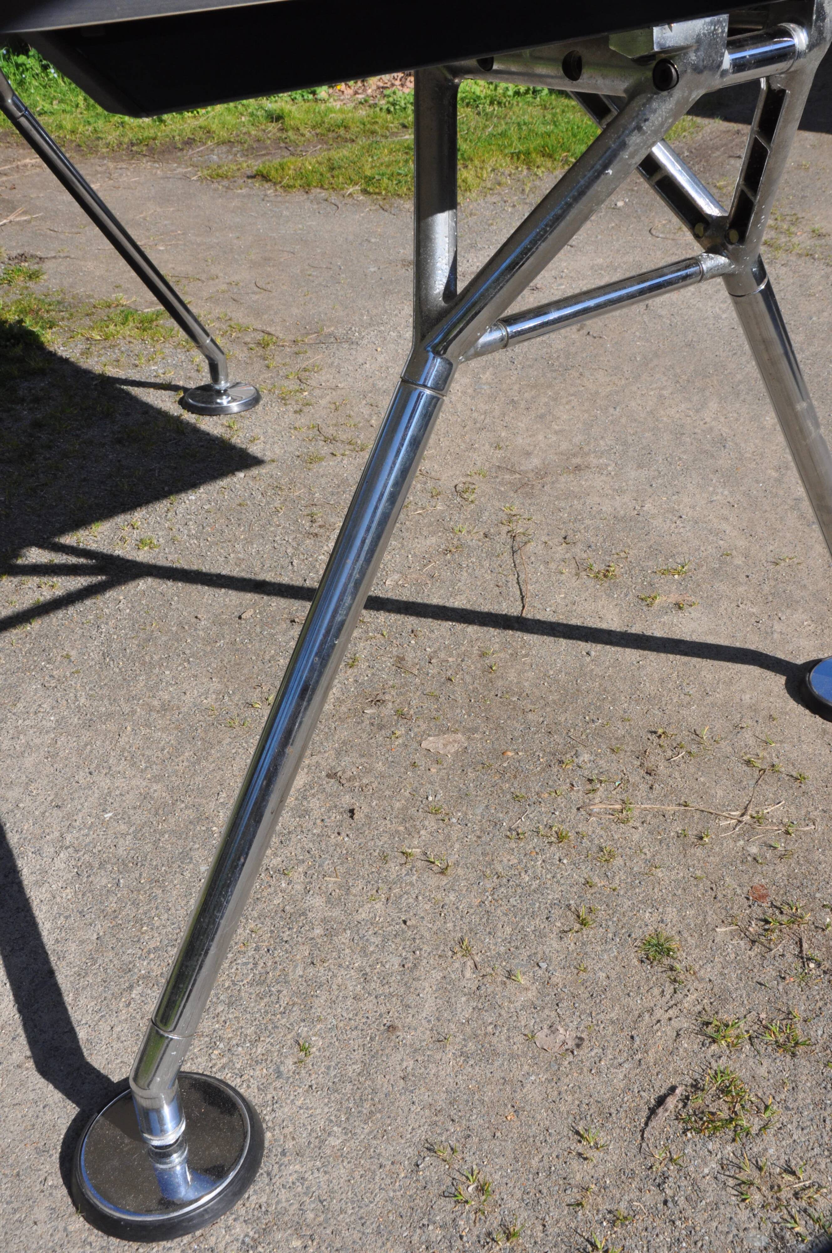 Table, desk, norman foster