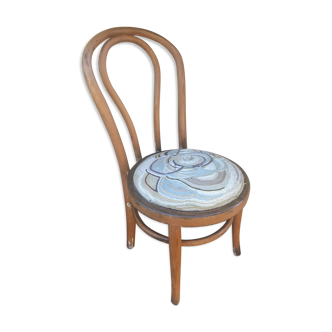 Old child chair