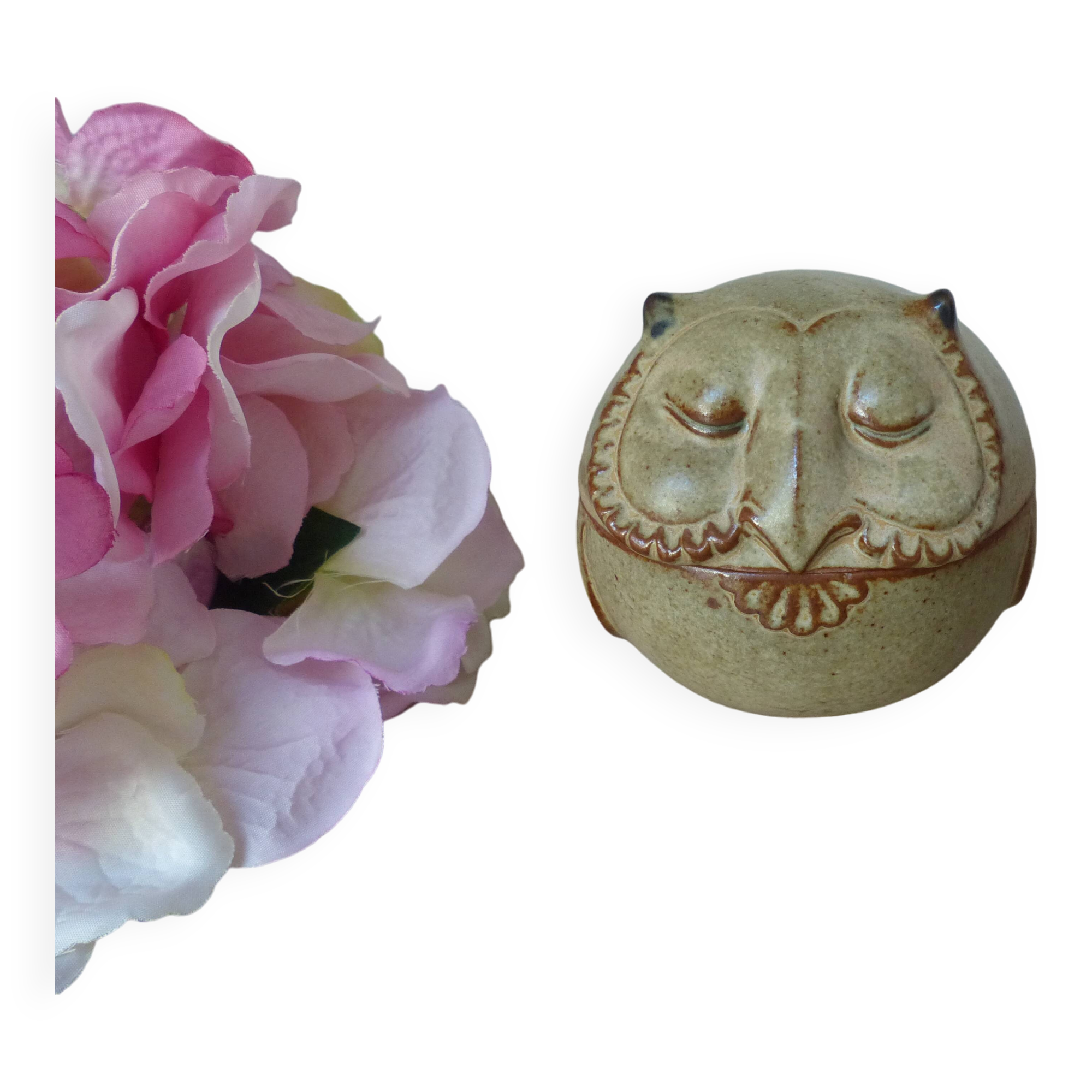 Vintage Japanese pottery owl sugar bowl 1970, zoomorphic owl sugar box