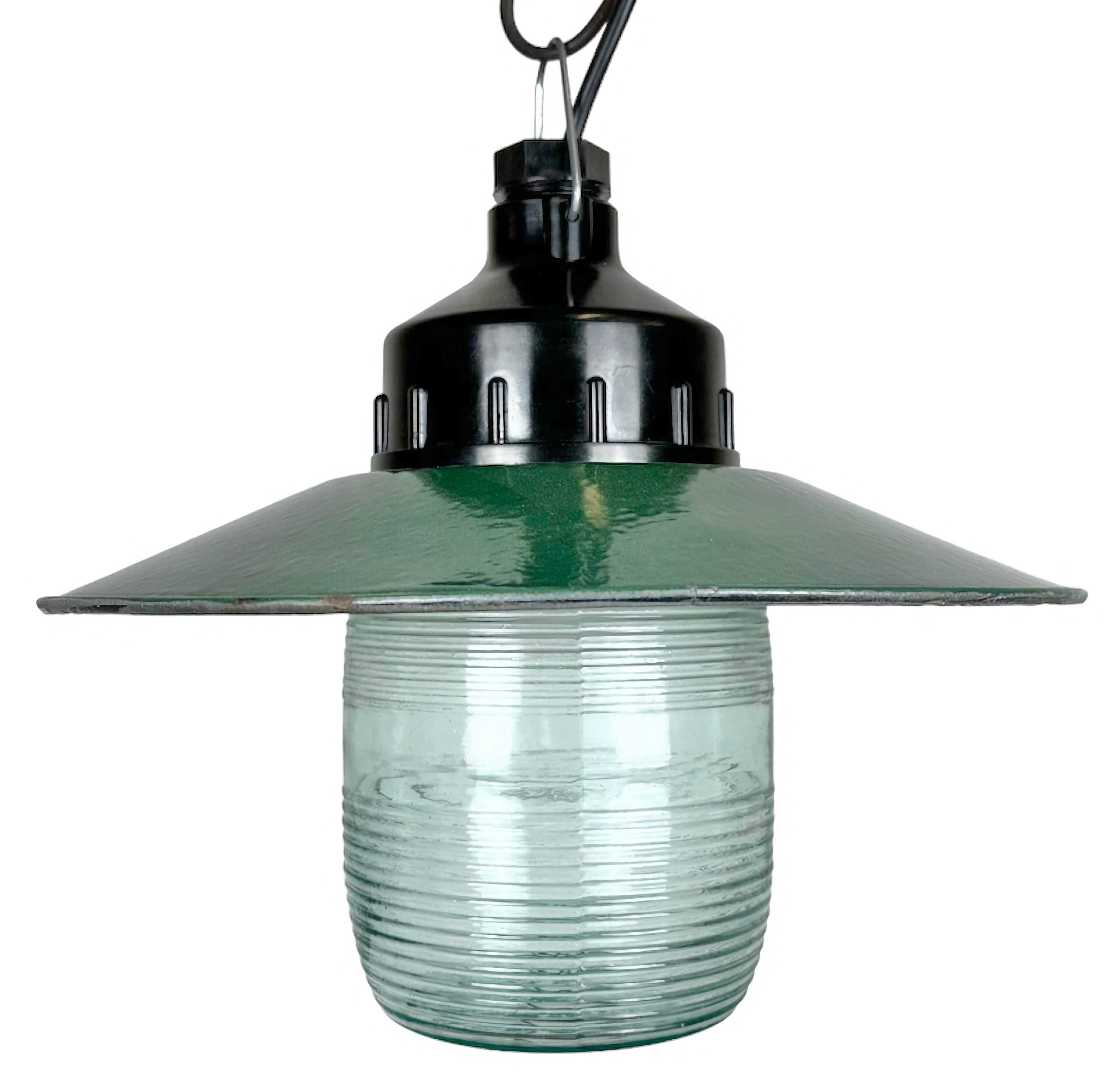 Industrial bakelite green enamel pendant light with ribbed glass, 1970s