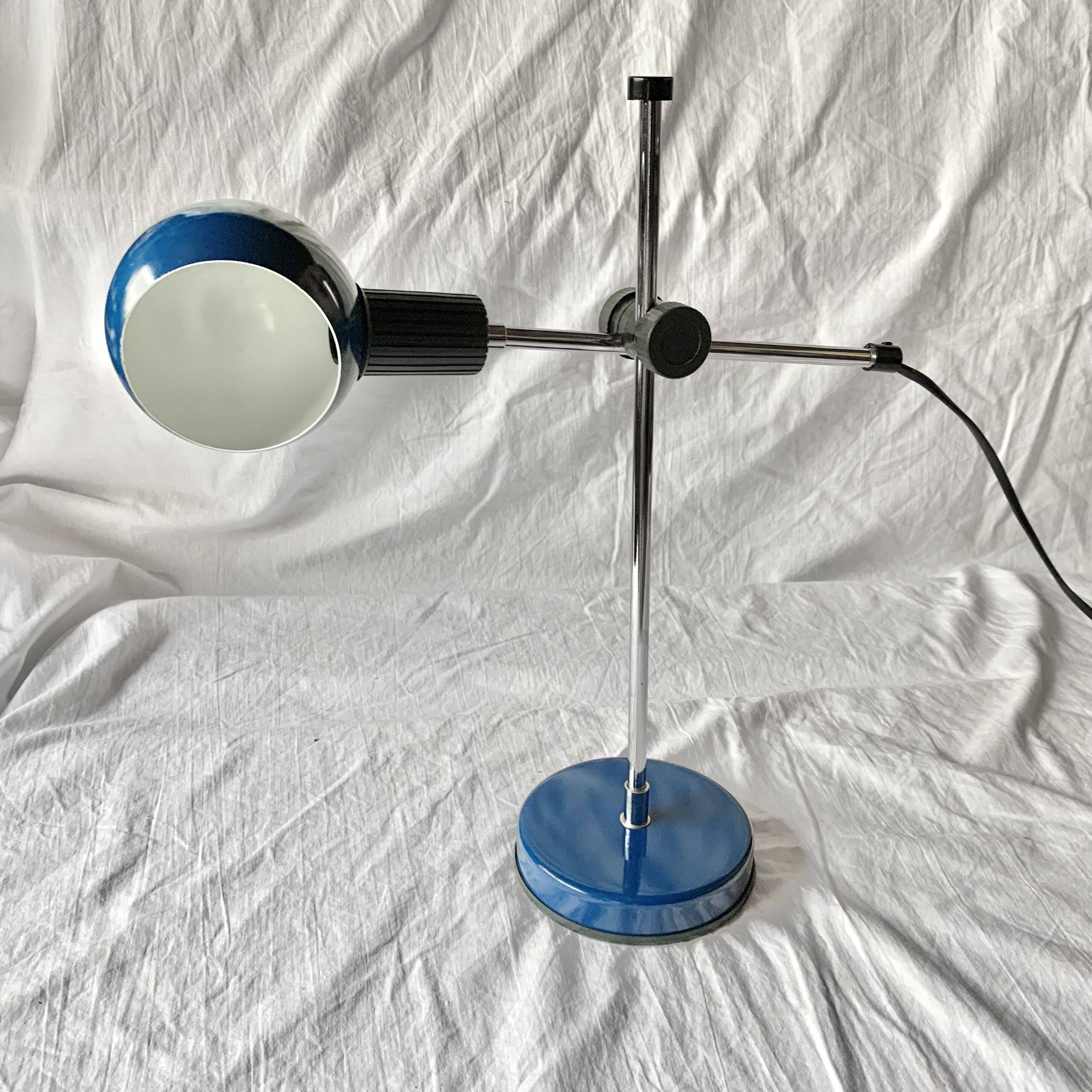 Lampe de bureau Eyeball bleue Veneta Lumi
