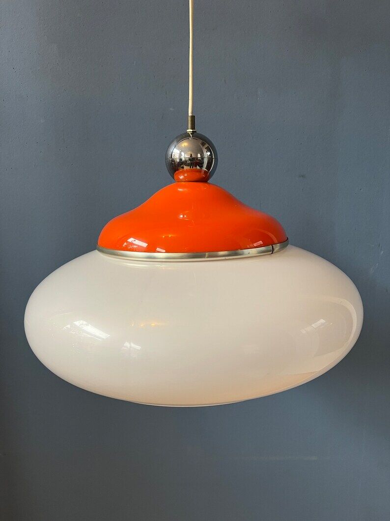 Suspension vintage de l'ère spatiale