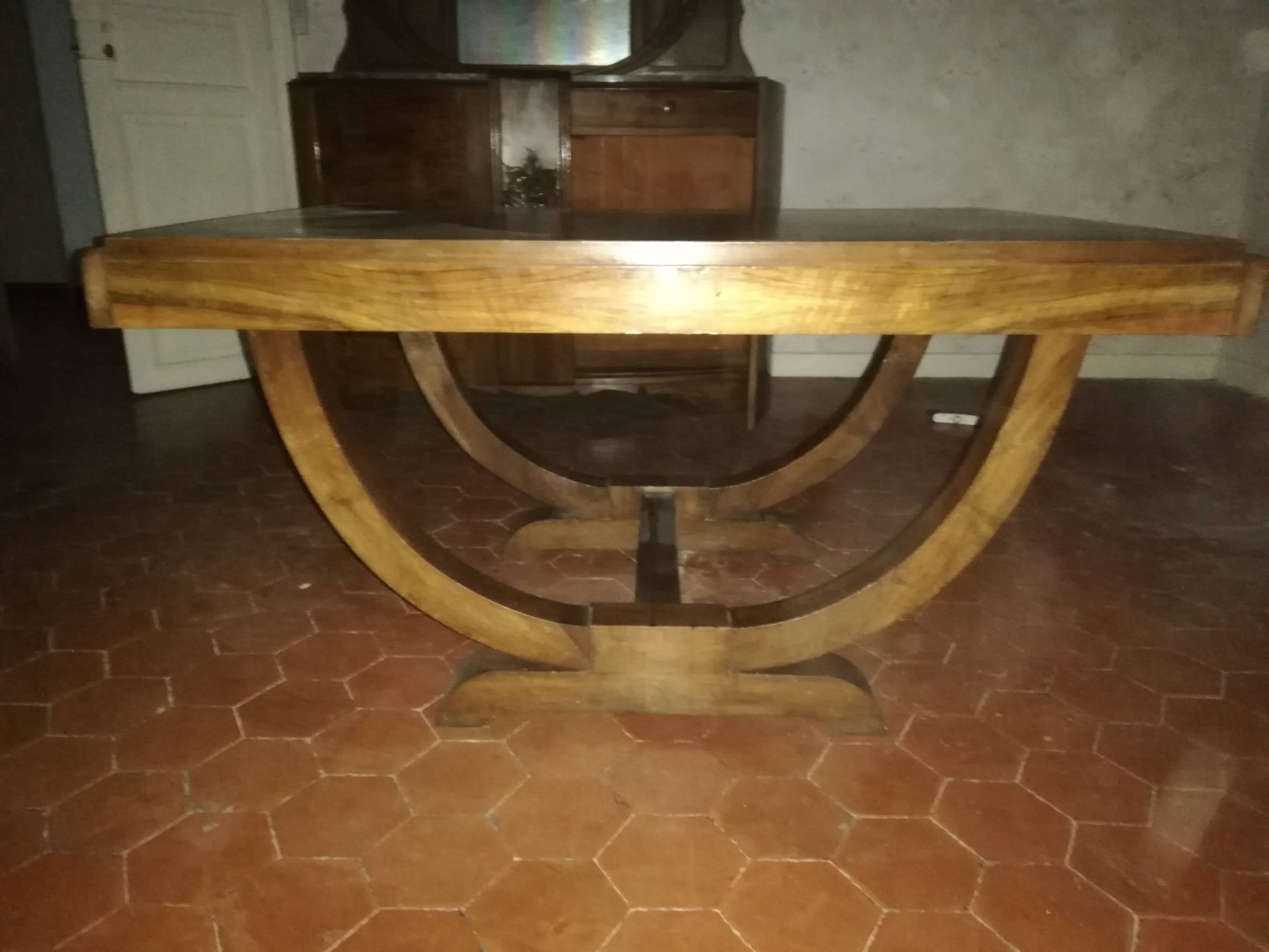 Art deco style dining room table and 6 chairs