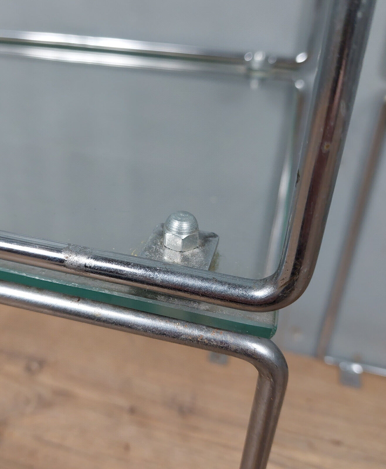 2 bookcases in Durflex glass and chromed metal circa 1970