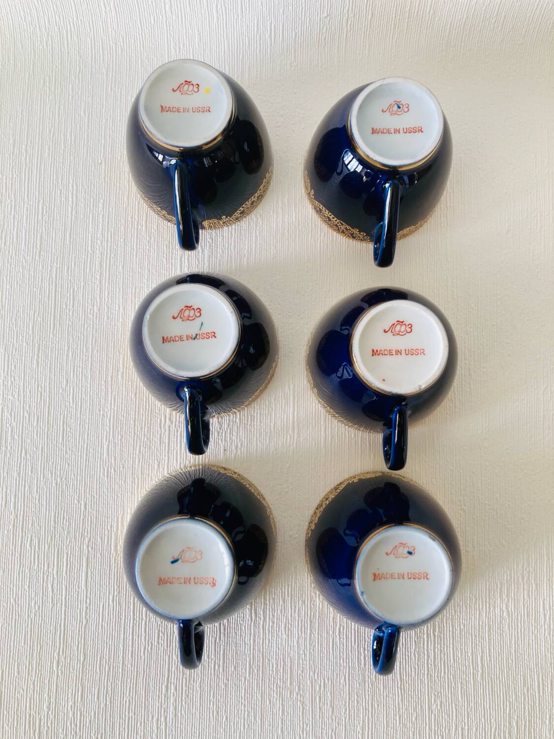 6 Lomonosov Cups and Saucers in Cobalt Blue with Gold Trim