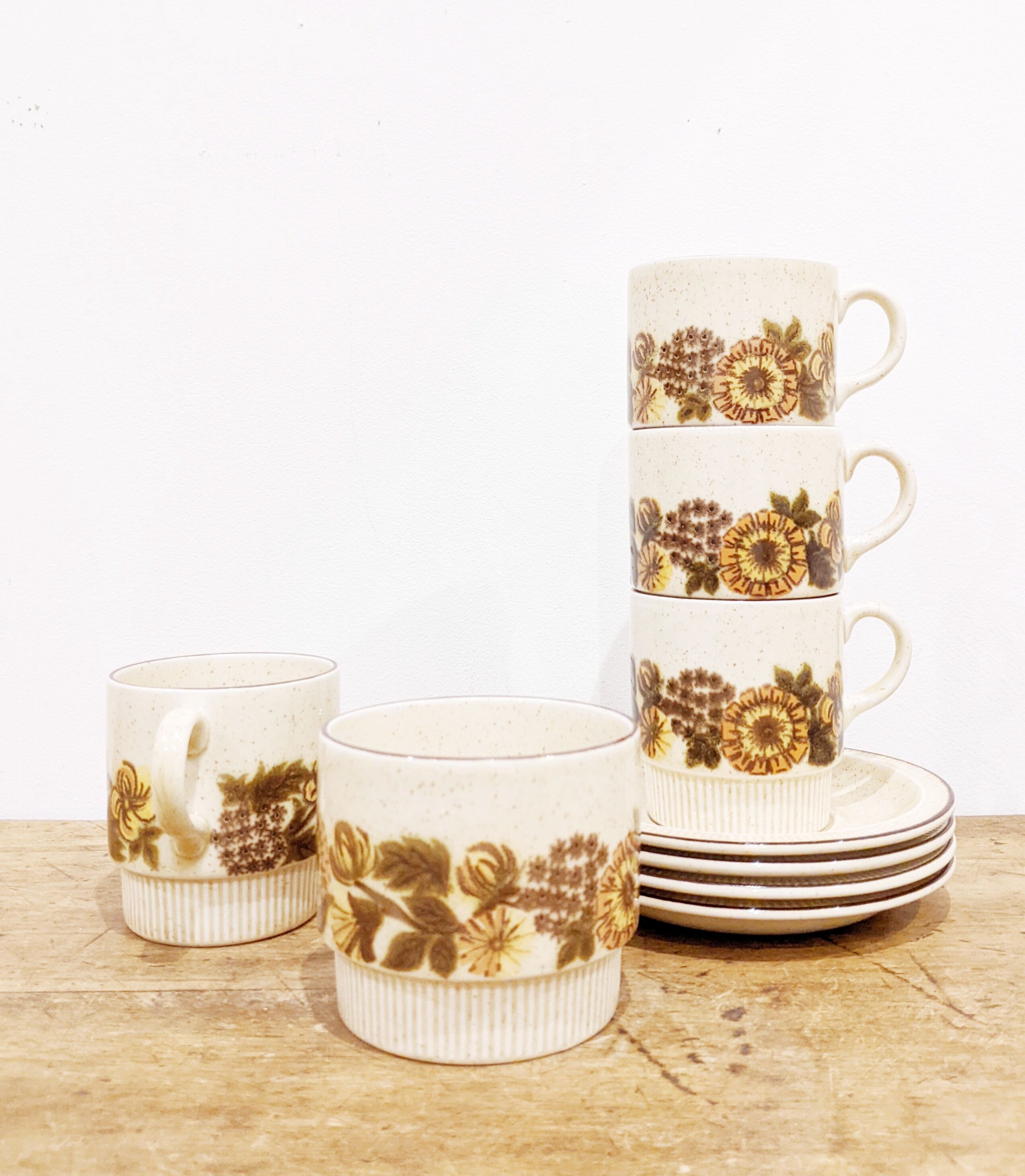 **Rare** Poole Pottery vintage coffee service. Thistlewood model (Thistle wood). Very good condition.