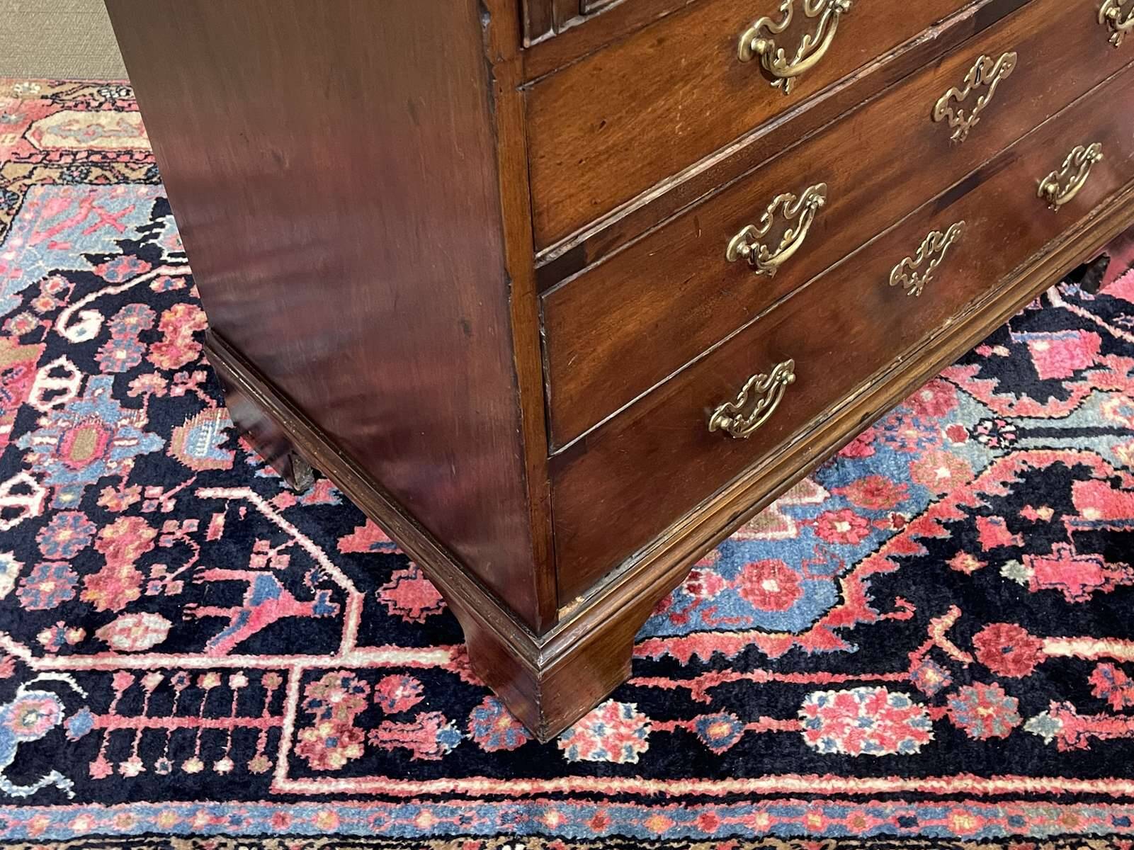 English Georgian donkey desk from the 19th century, mahogany and oak.