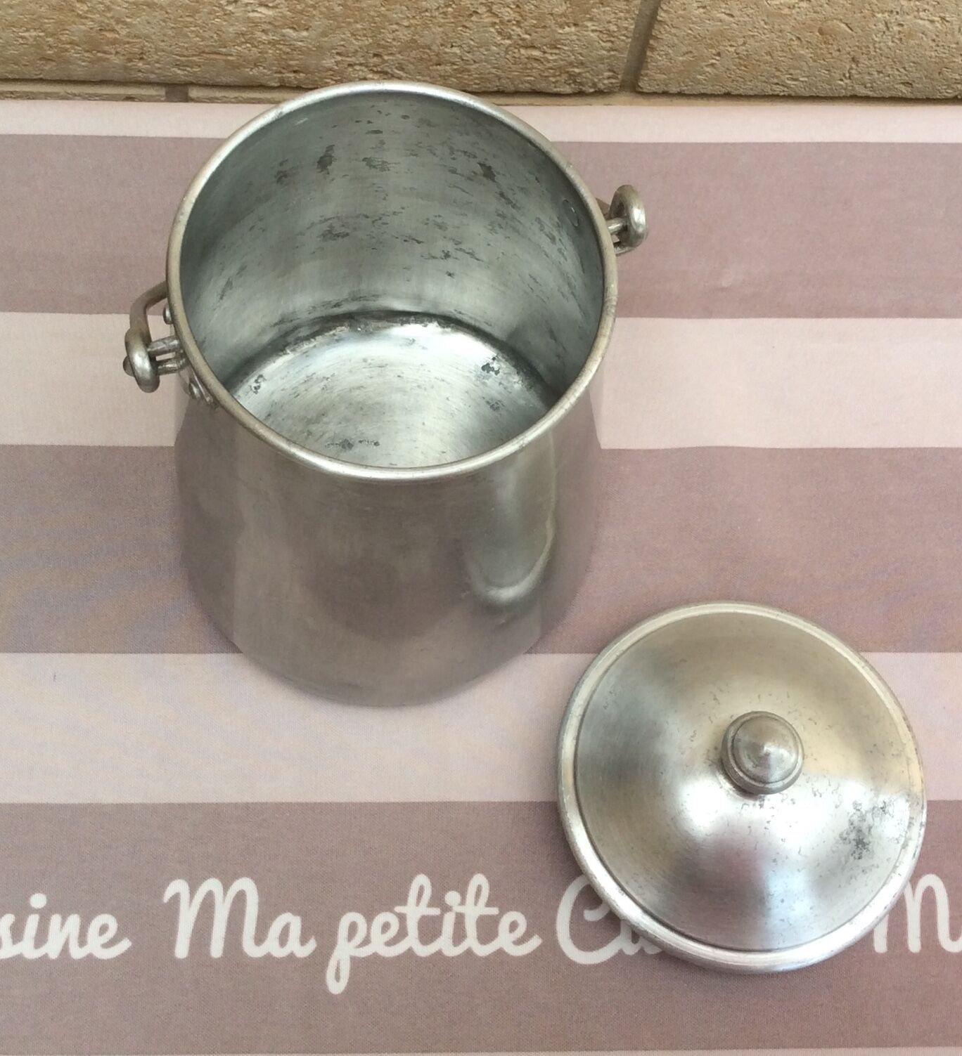 Old milk jar, aluminum cream tournus 1.5 l.