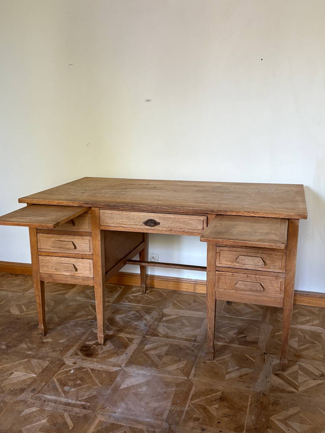 American desk in raw wood