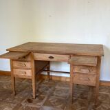 American desk in raw wood