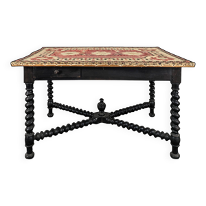 table de style Louis - xiii