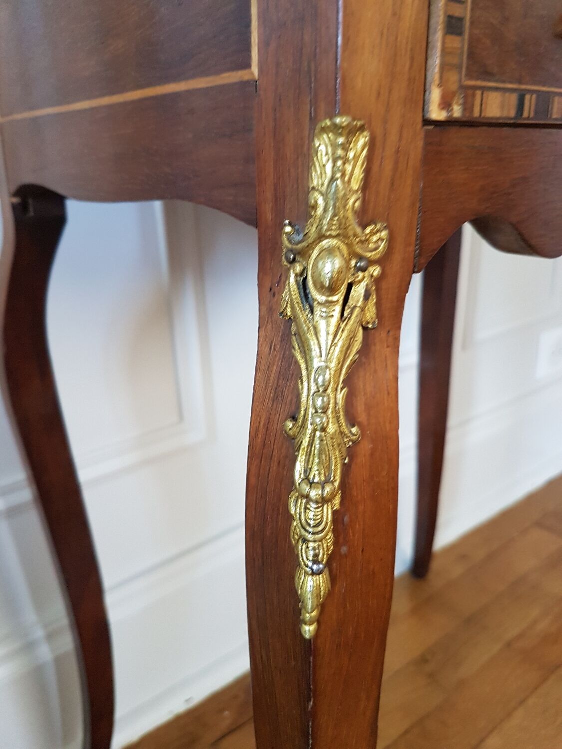 Louis XV style chest of drawers