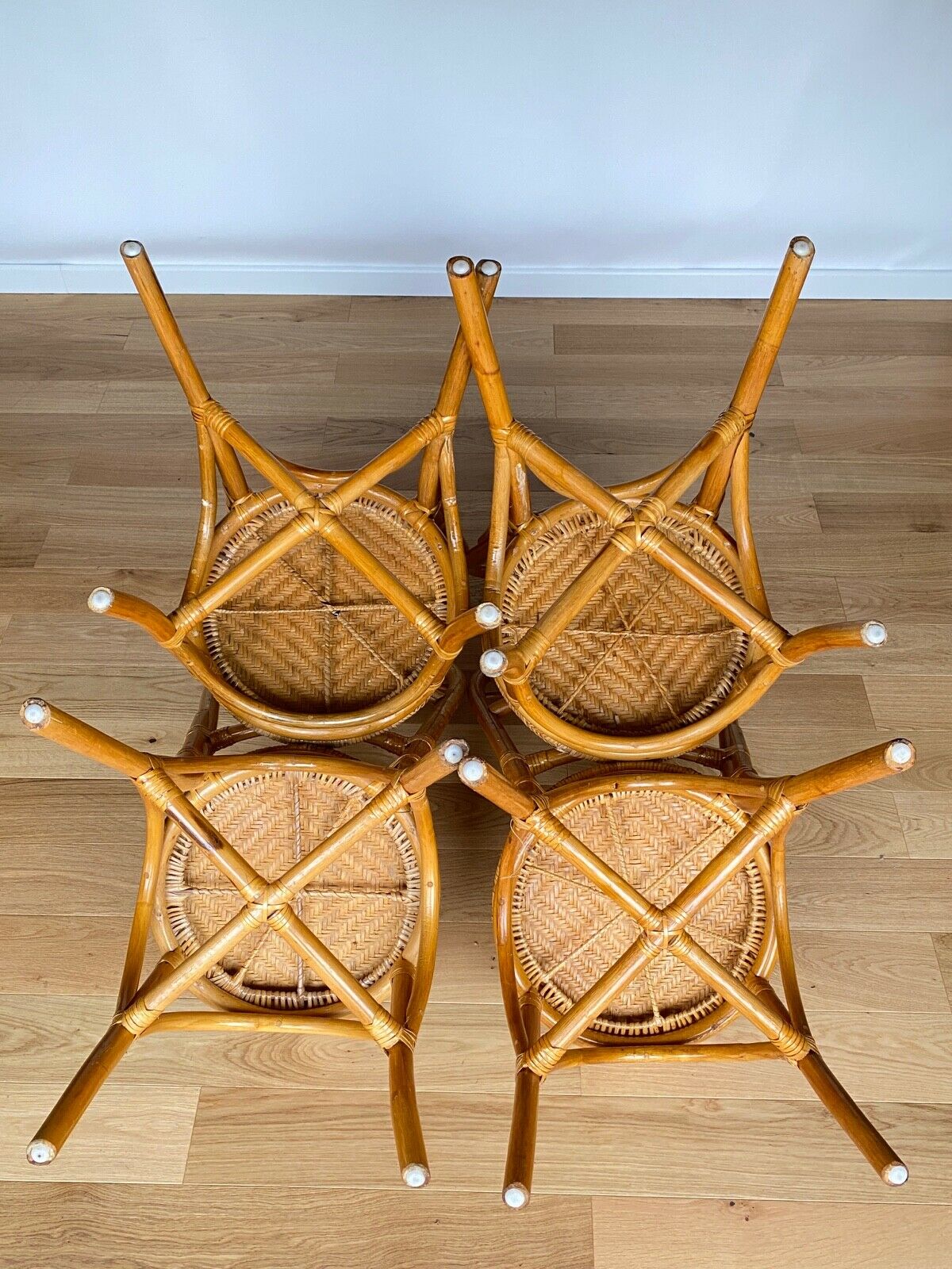 Suite de 4 chaises rotin 1970bois cintre belle patine