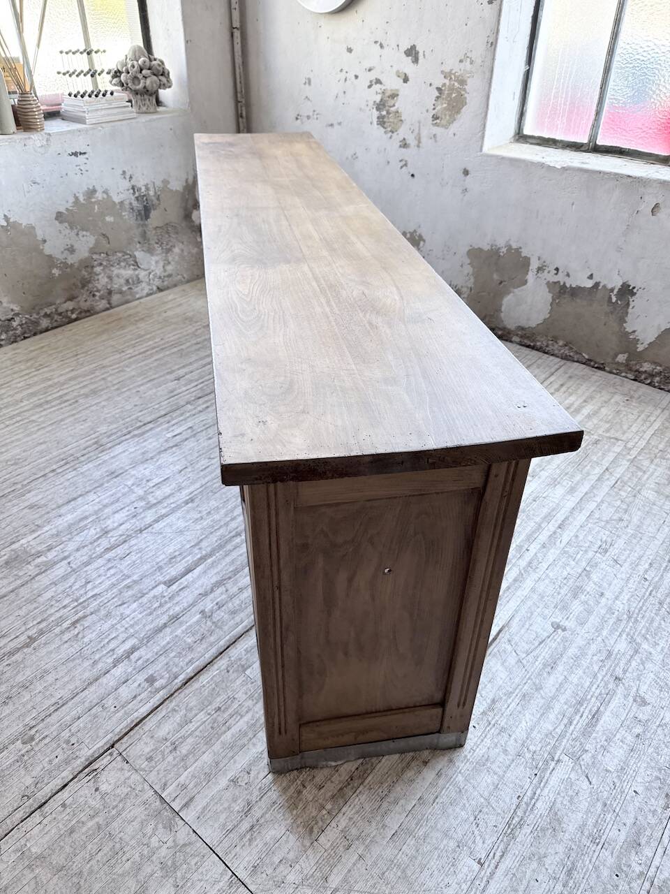 Walnut trade counter 2m5