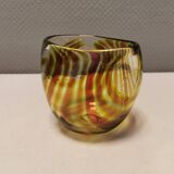 Beautiful mouth-blown vase in beautiful colours.