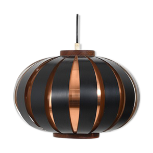 Suspension par Svend Aage Holm