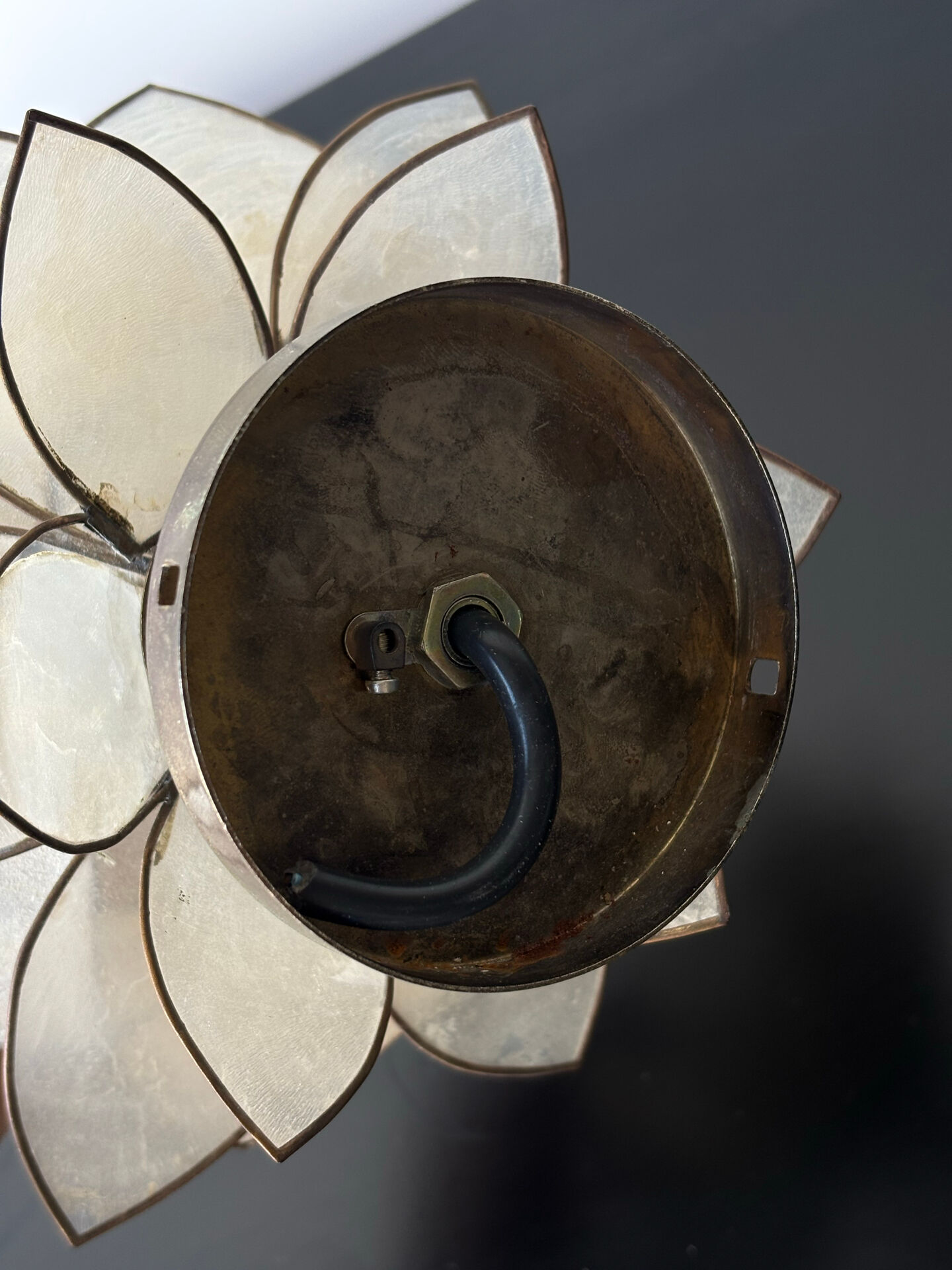Applique murale fleur de lotus en nacre, Italie 1970