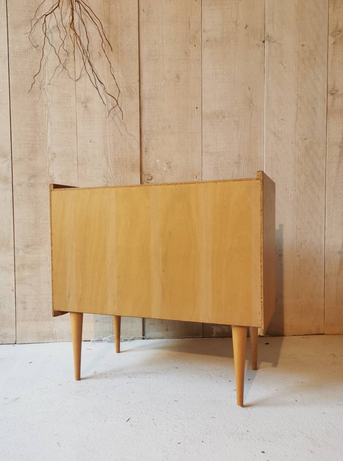 Small vintage chest of drawers