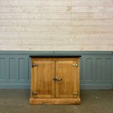 Parisian bistro buffet