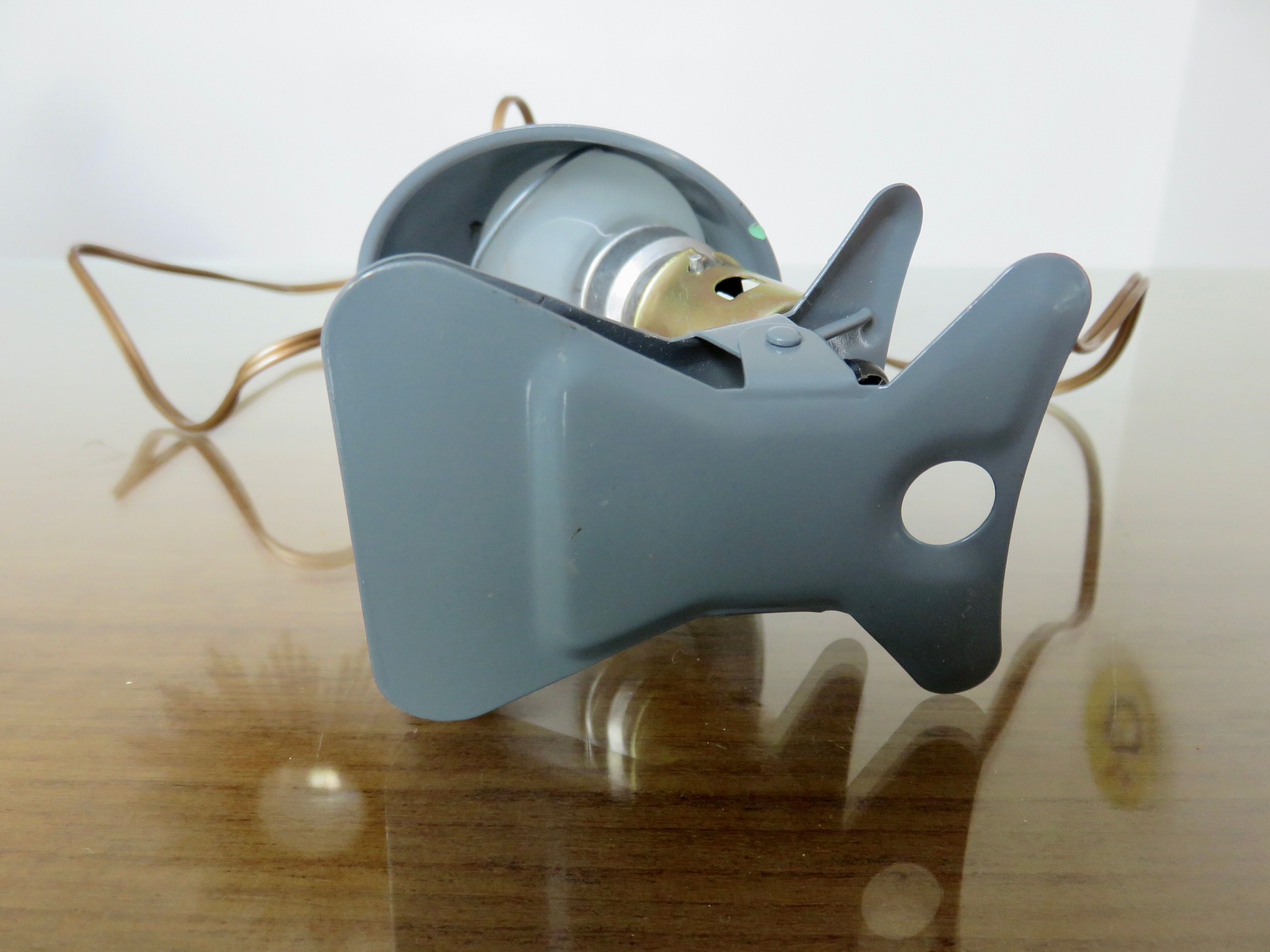 Clamp mushroom lamp, new from old stock, aluminium, 1970s.