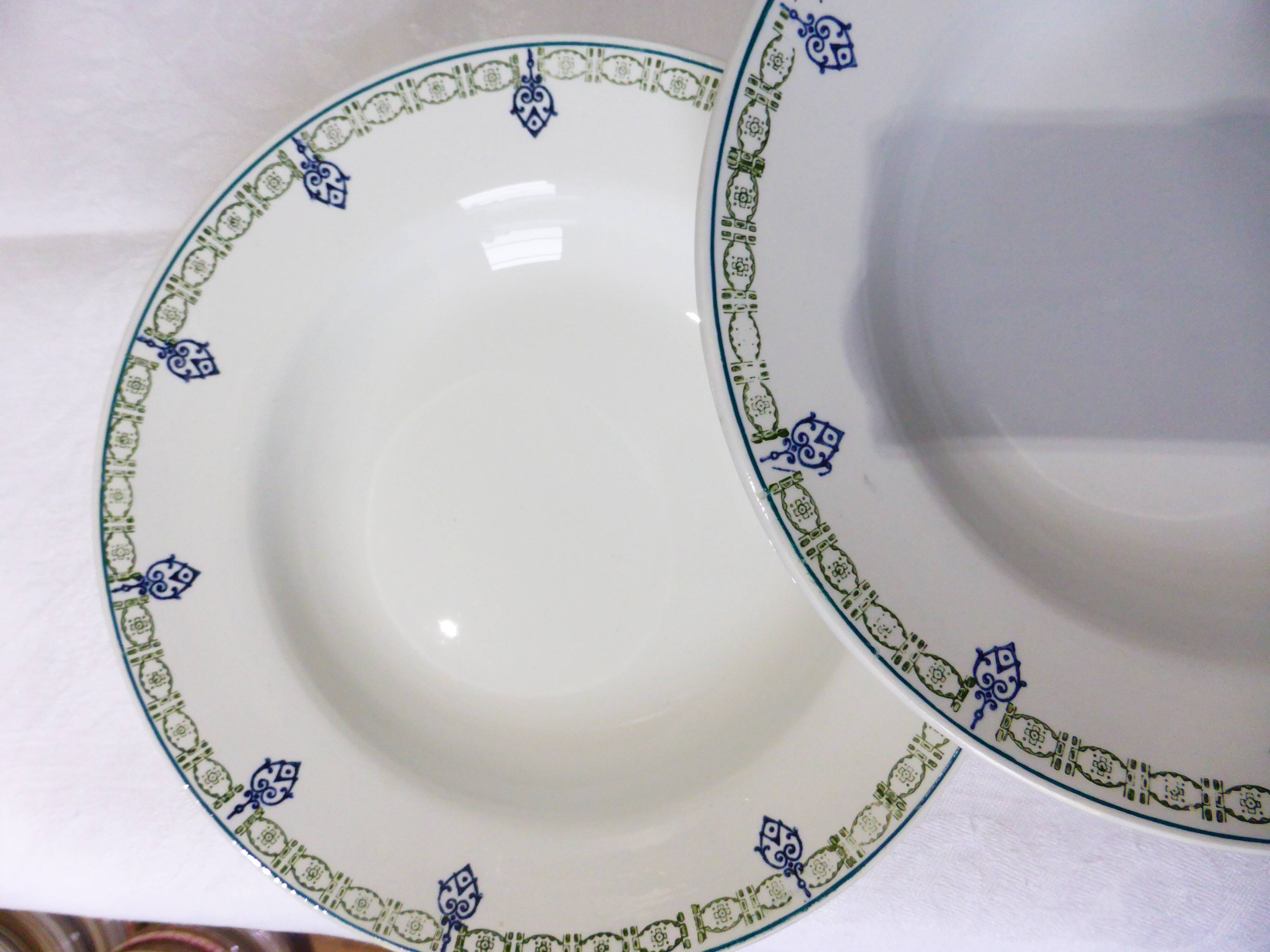 4 vintage St Amand deep plates 211259