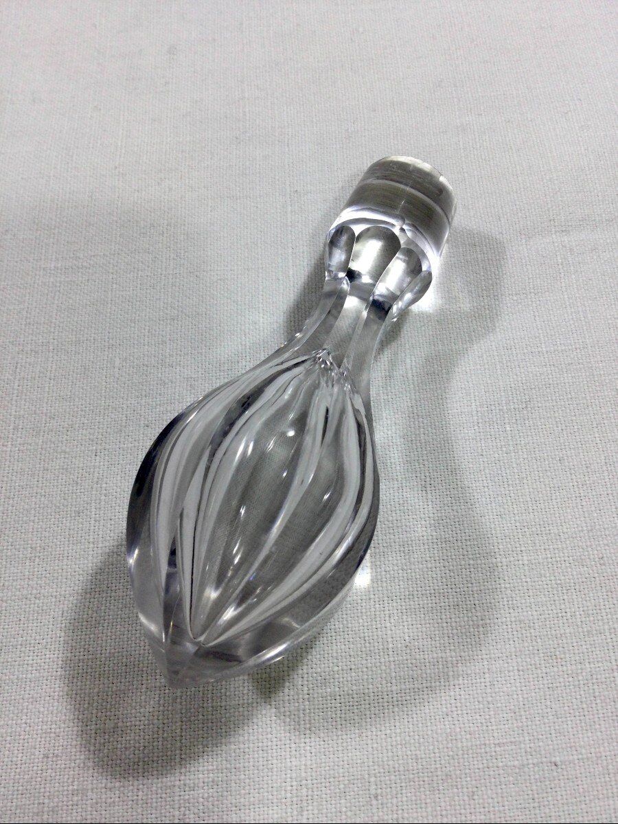 Crystal decanter