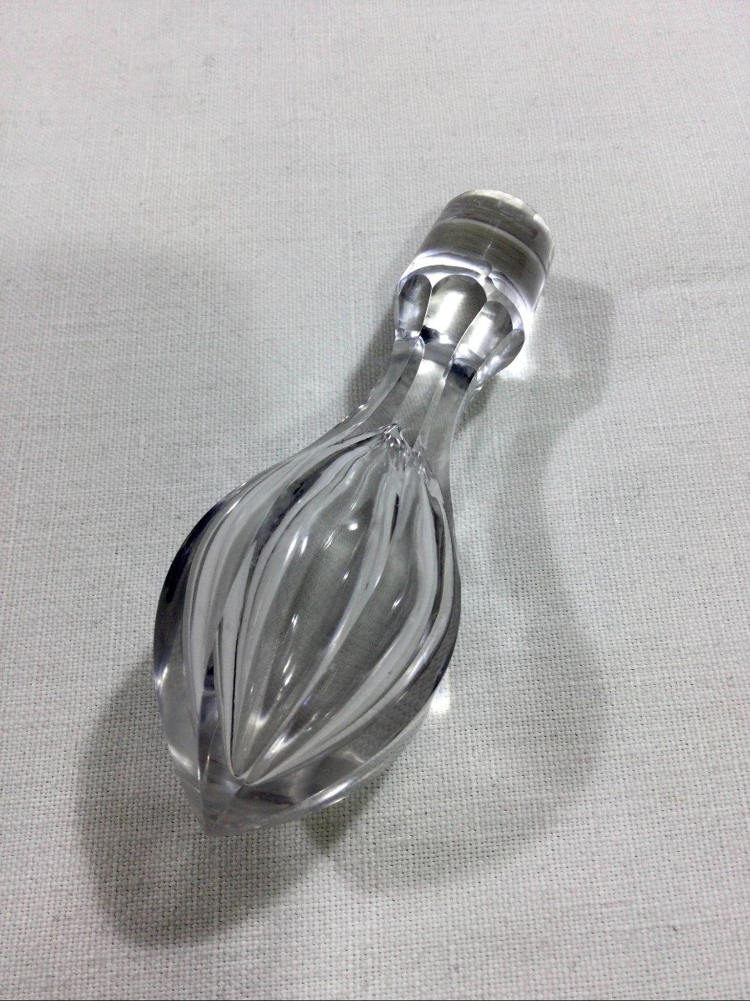 Crystal decanter