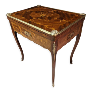 Table à jeux en marqueterie