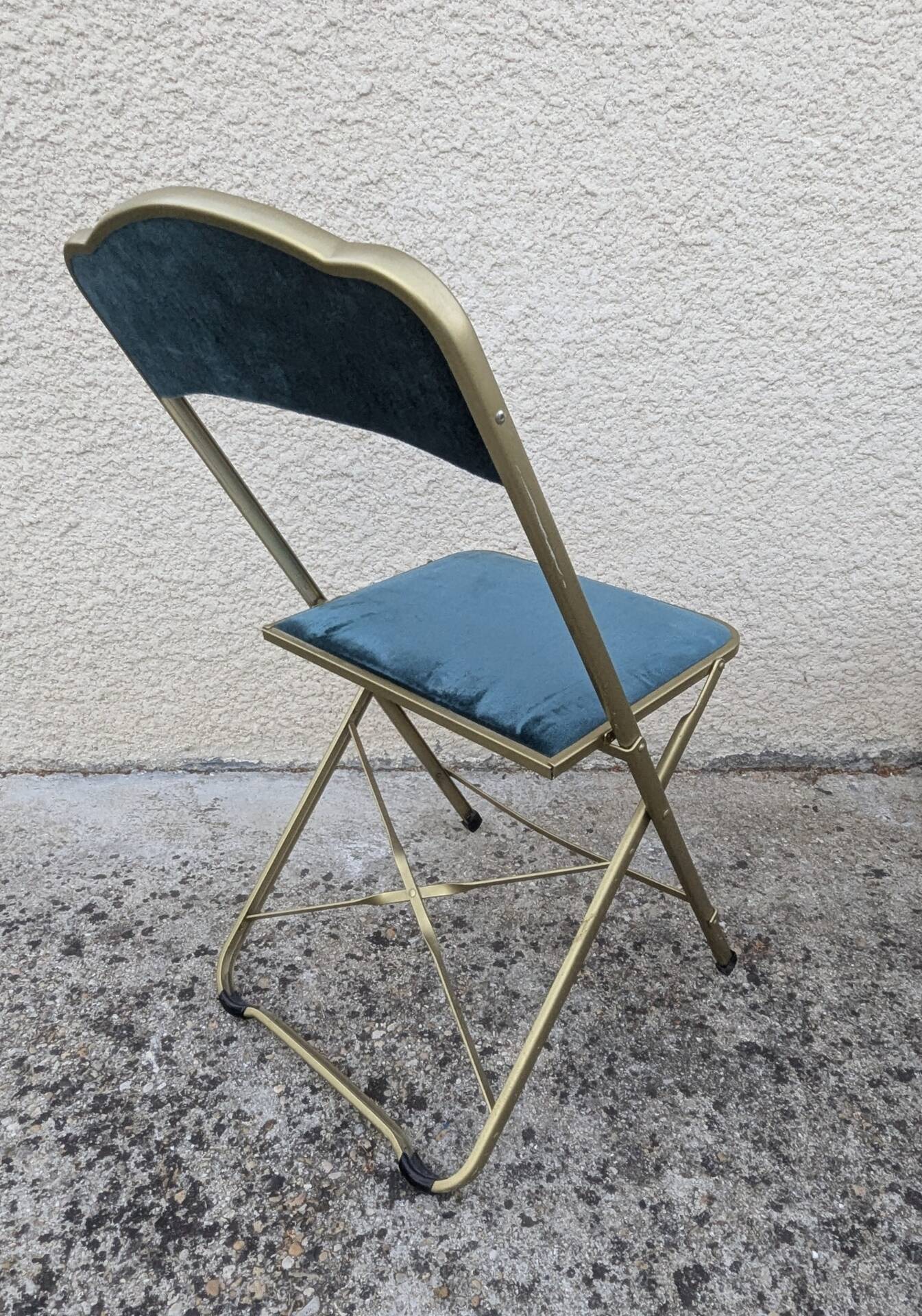 Vintage folding chair Mid-Century style Opera gold metal velvet
