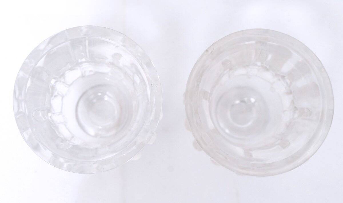 Pair of Lalique vases - dampierre model - satin molded crystal - period: 20th century