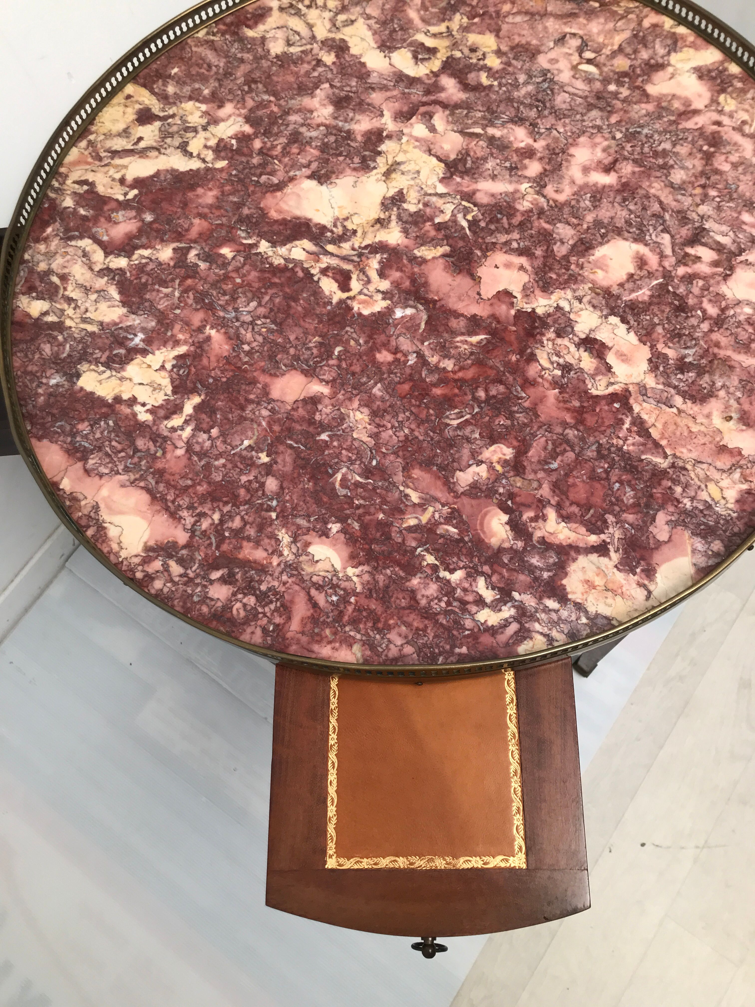 Table in wood, pink breo marble Louis XVI style