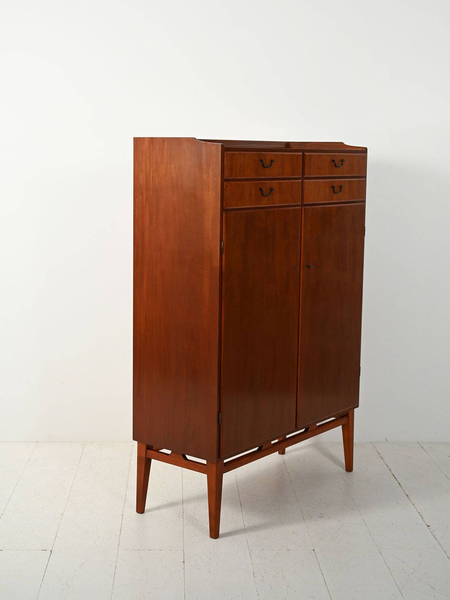Cabinet en acajou scandinave des années 1950