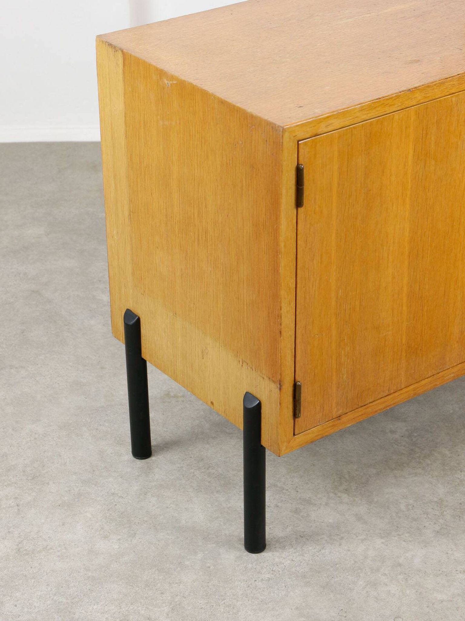 Buffet scandinave moderne du milieu du siècle, années 1960
