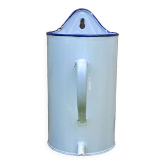 Old enema pot in enamelled sheet metal - Wall fountain Broc Graduated pot white enamel 50s