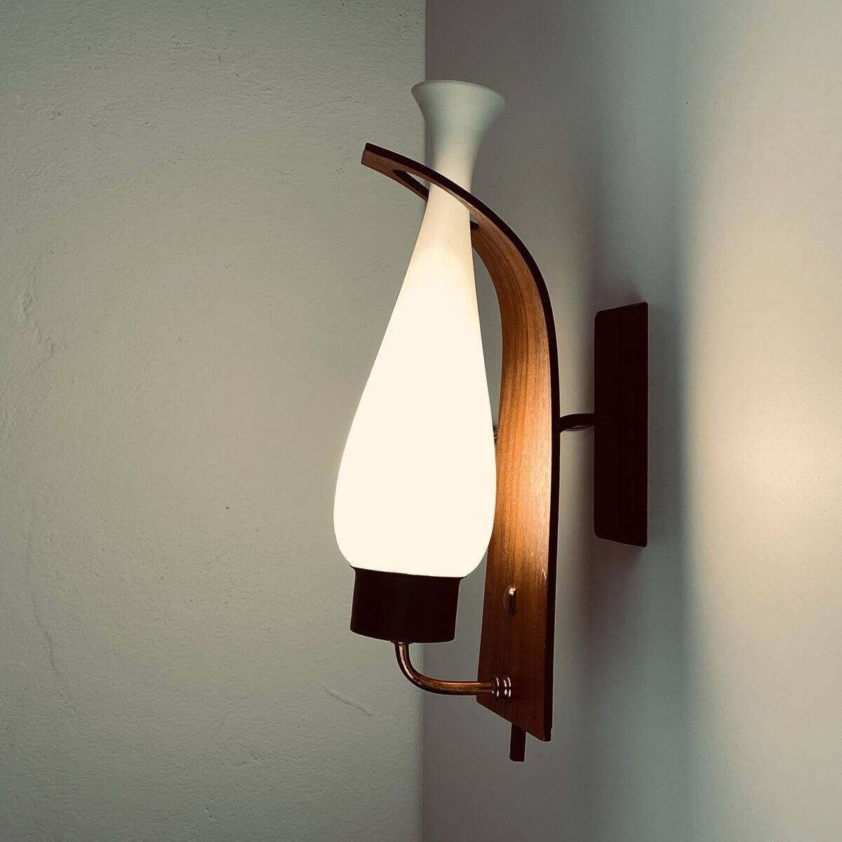 Stilnovo wall lamp, 1950s