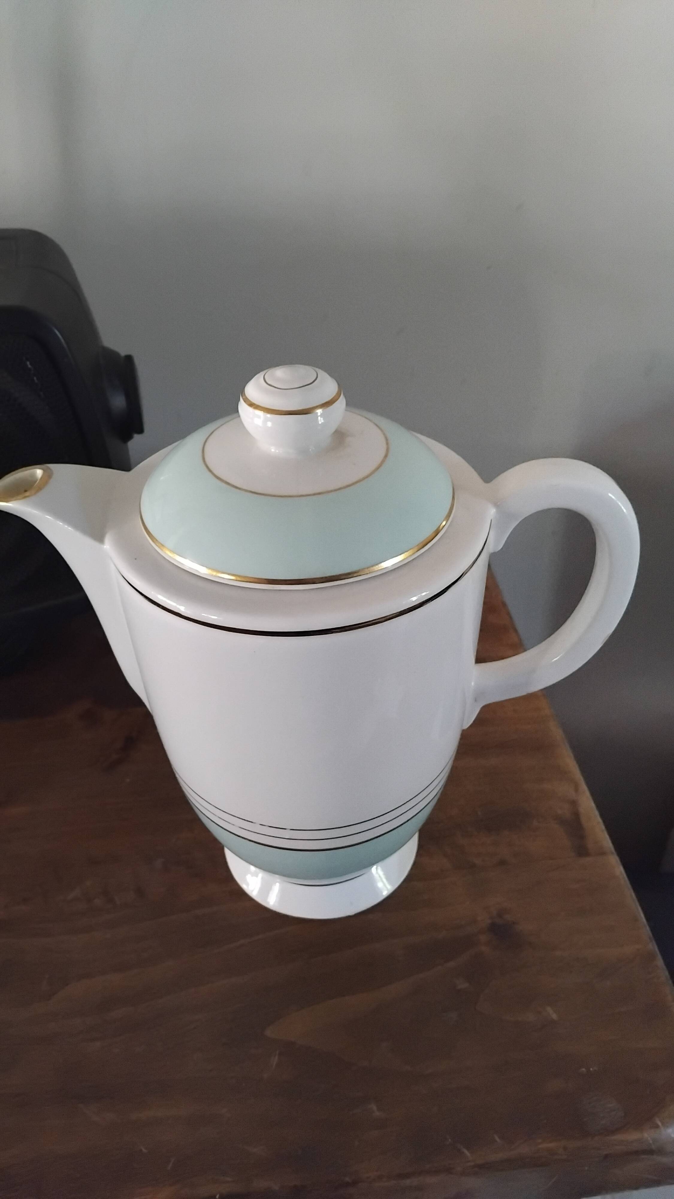 Half-porcelain coffee pot Lunéville Art Deco
