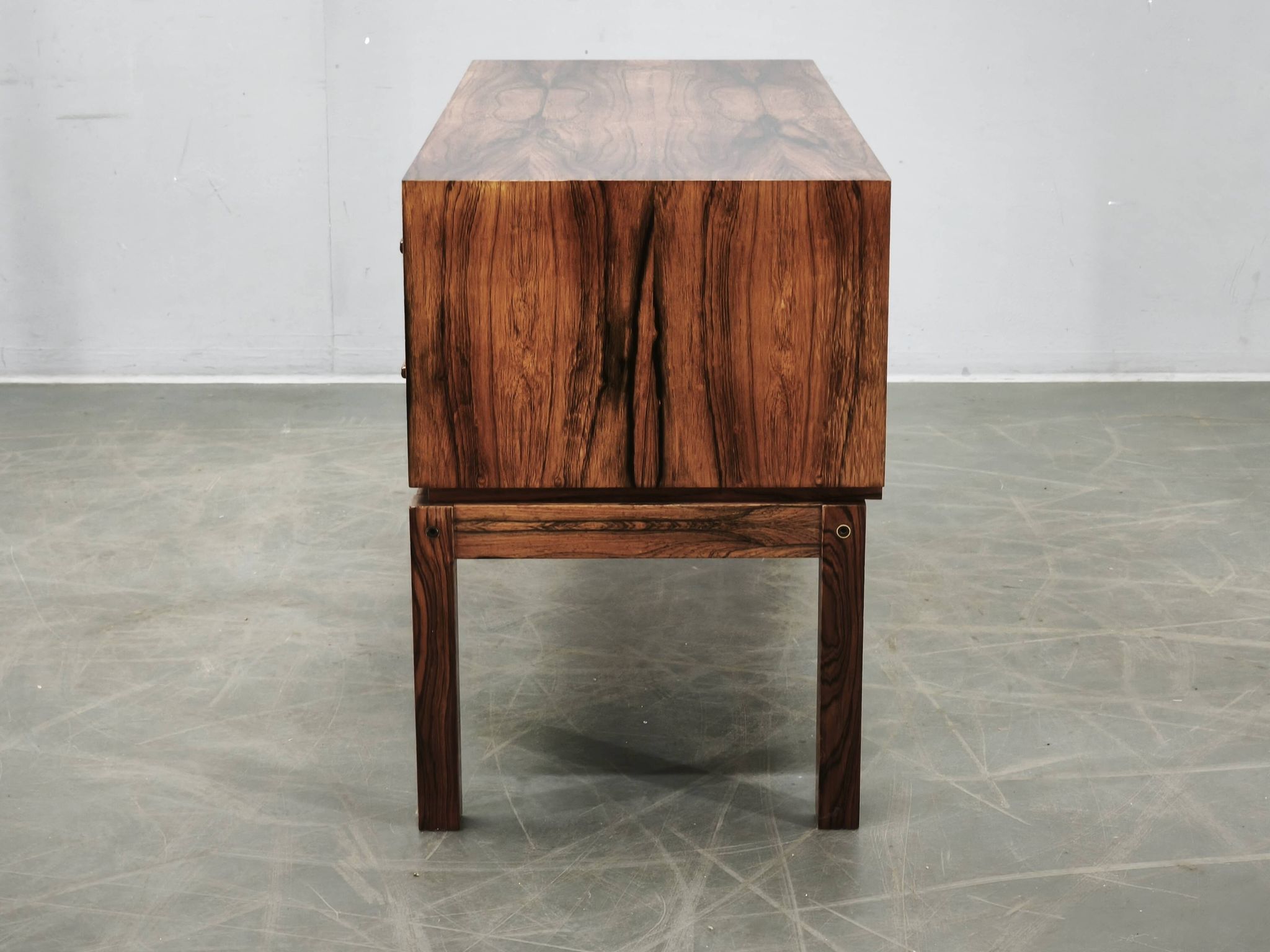 Commode en palissandre danoise de style mid-century modern, années 1960