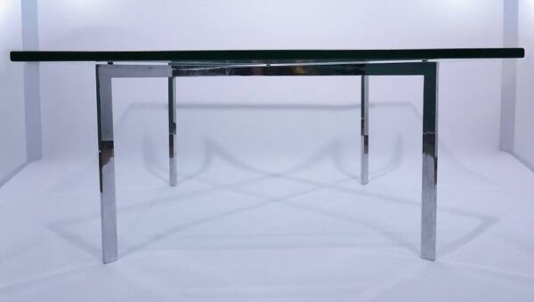 Table basse Barcelona par Ludwig Mies Van Der Rohe