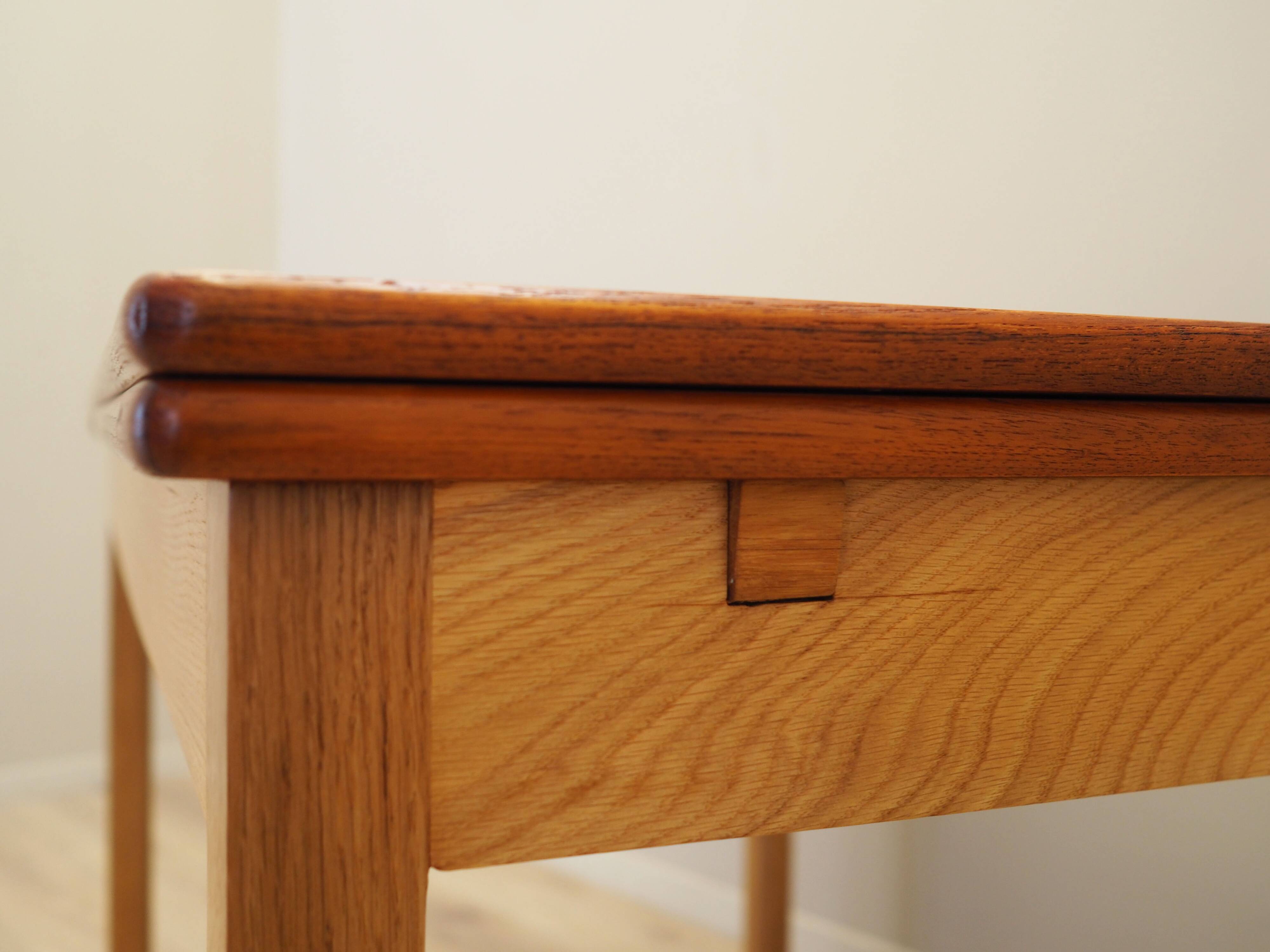 Extendable table, Danish design, 1970s, manufacturer: SKM