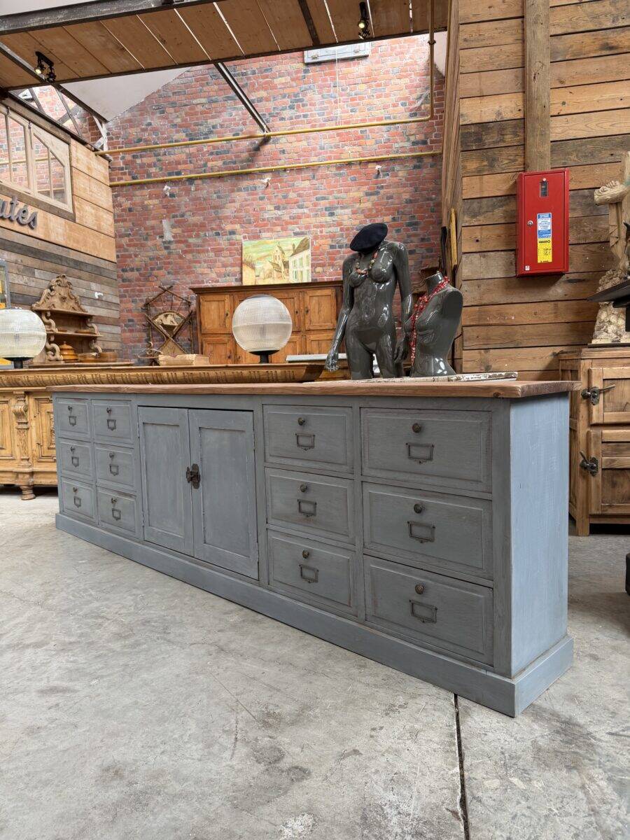 Handcrafted enfilade