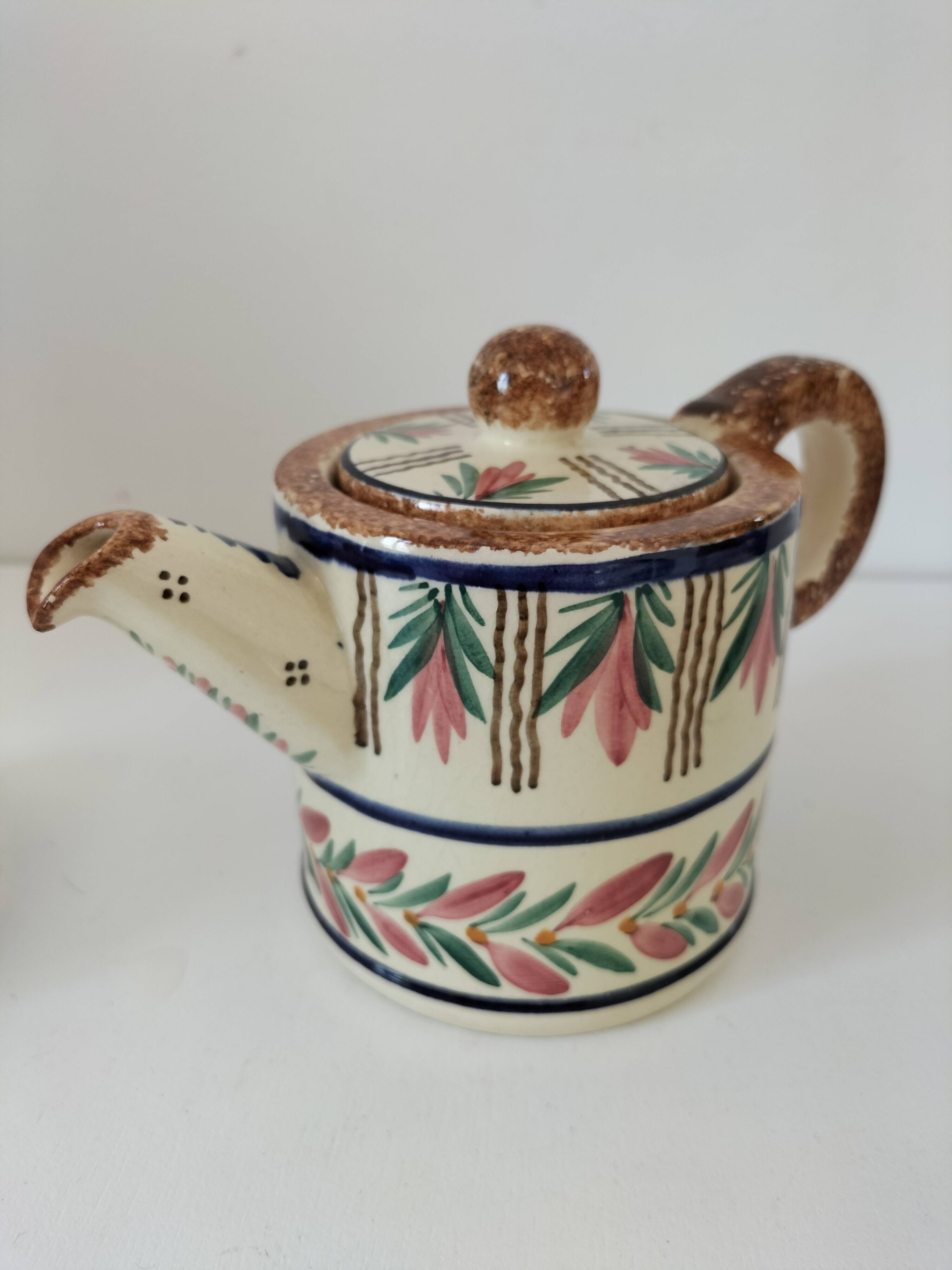 HB Quimper Teapot, Cups and Ramekin Set