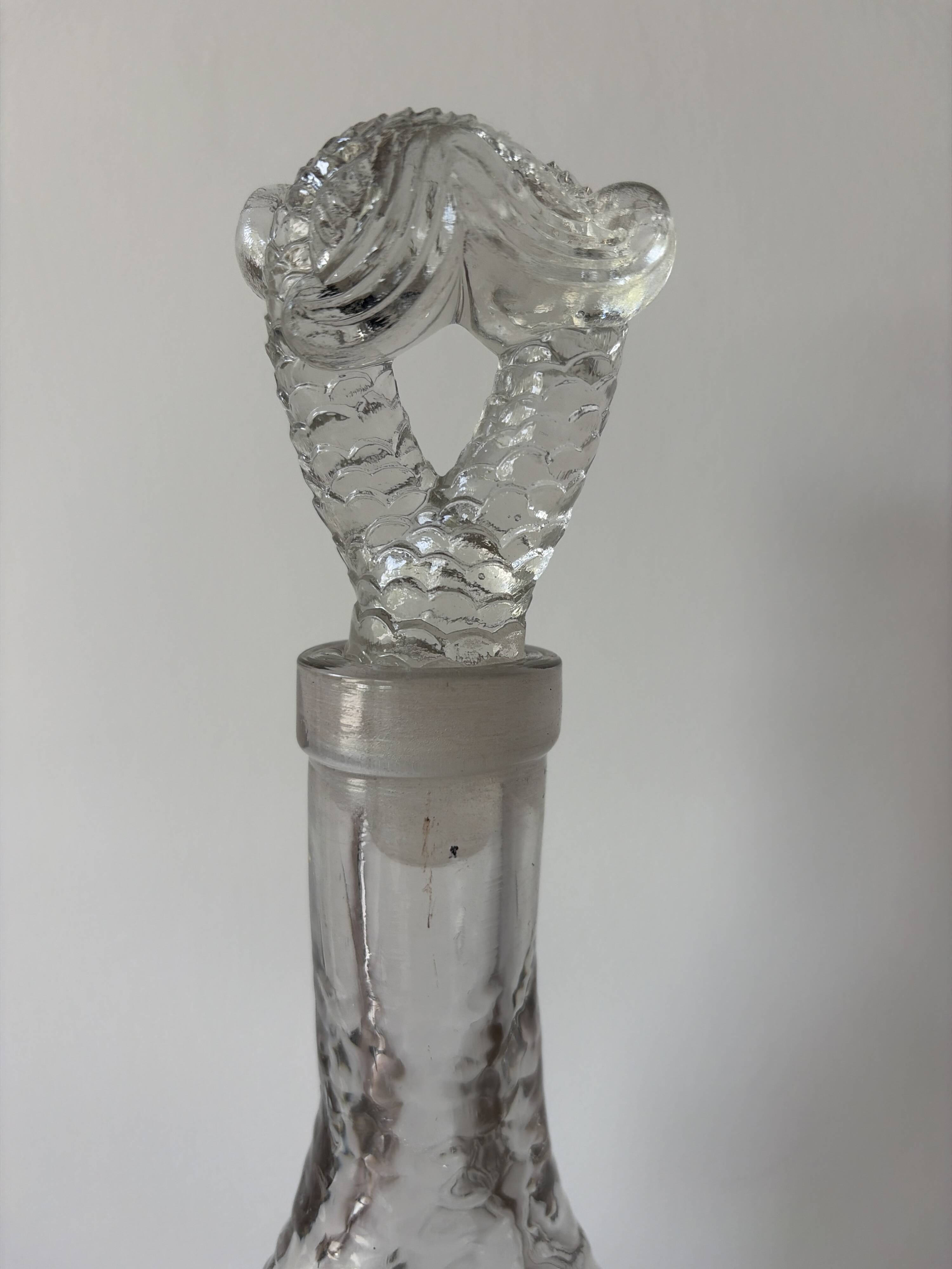 Carafe with 2 dolphins