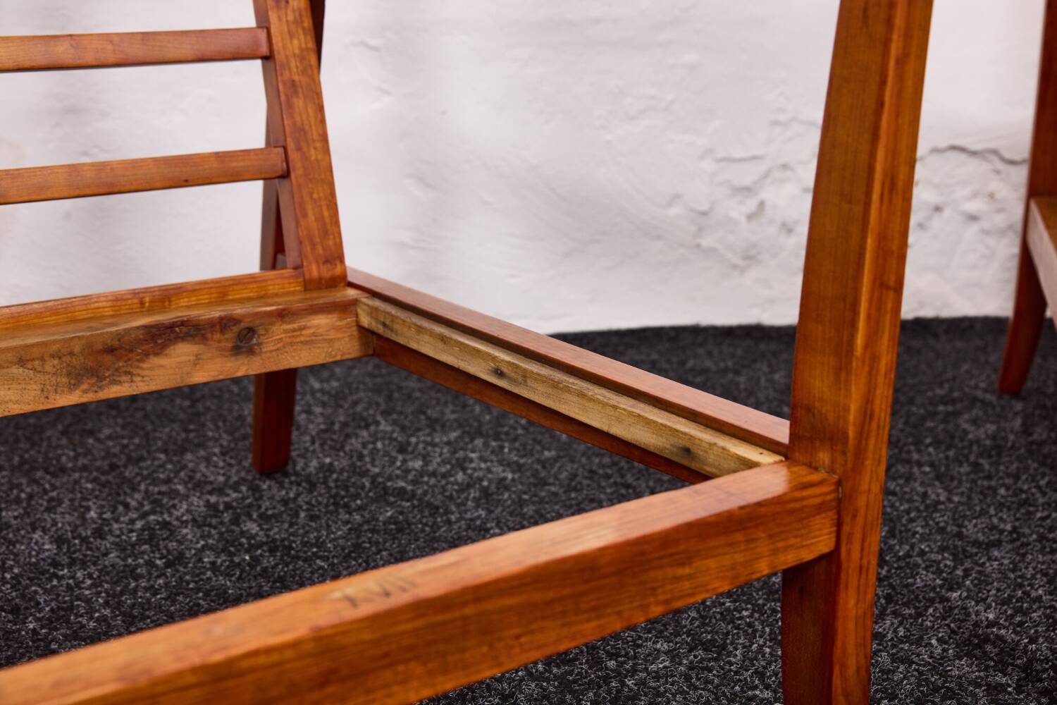 Paire de fauteuils vintage – Attributés à Károly Nagy, Hongrie, années 1940