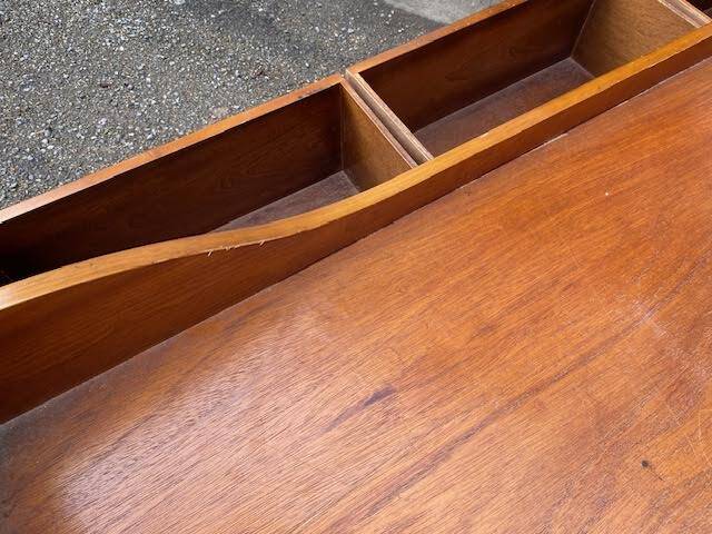 Children's boat bed with drawer