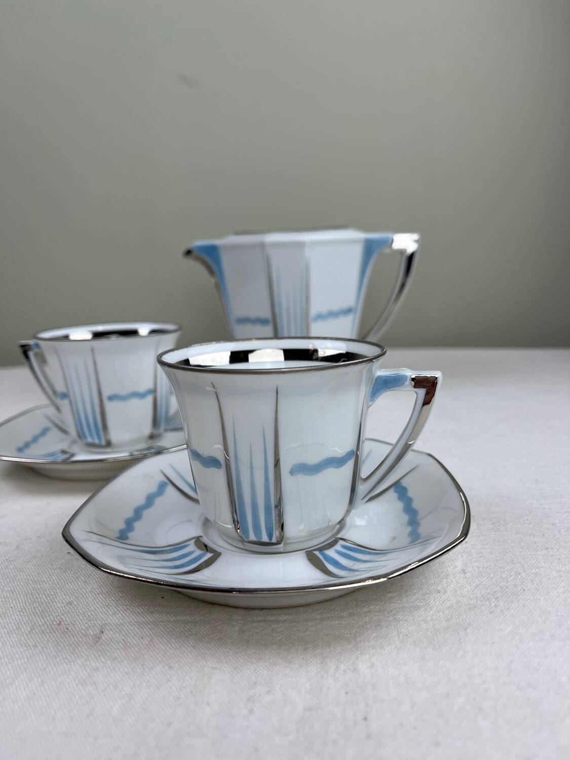Art Deco cups